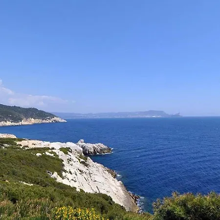 A Coastal Escape With Stunning Views